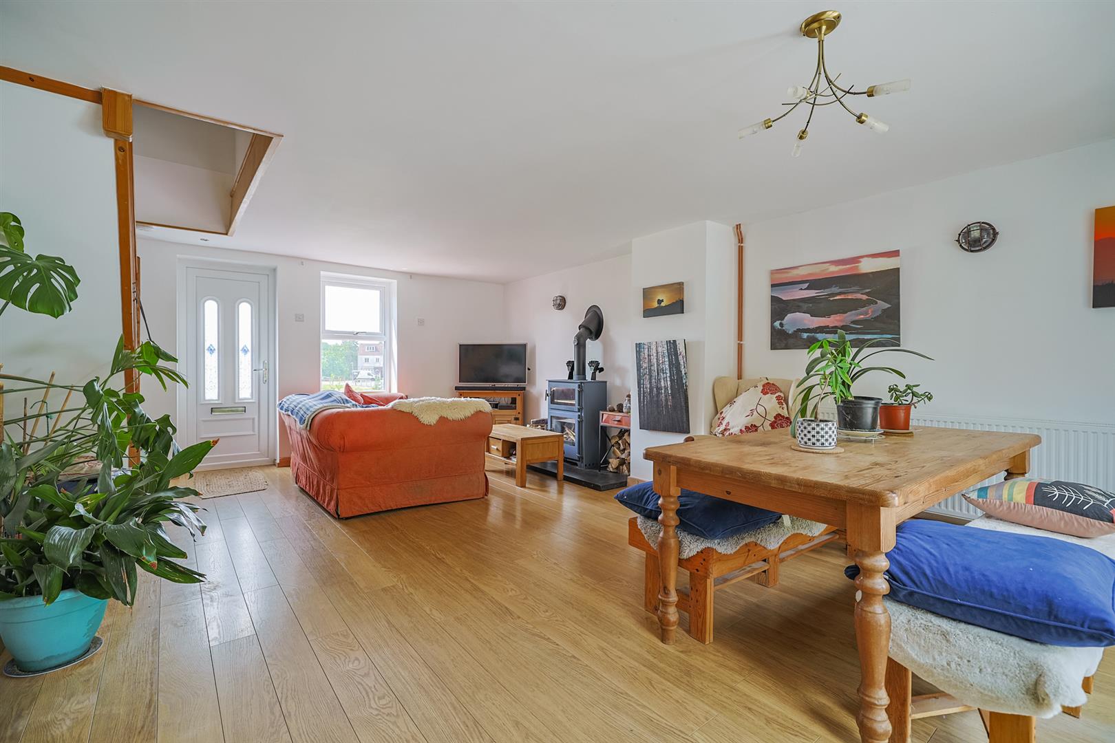Walters Row, Dunvant, Swansea, SA2 7TB